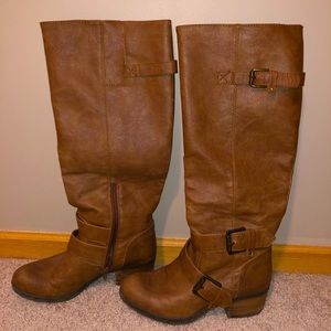 Nine West Light Brown Chunky Heel Boots